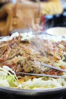 Bulgogi ile barbekü domuz eti ve sebze, Kore Gıda