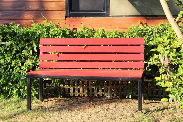 Set sedie di stile vintage in giardino — Foto Stock