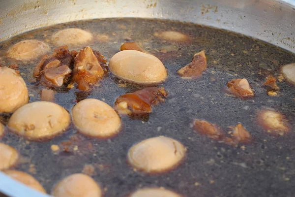 Gestoofde ei is heerlijk, Chinees voedsel — Stockfoto