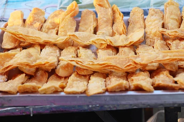 Roti crocante é delicioso na comida de rua — Fotografia de Stock