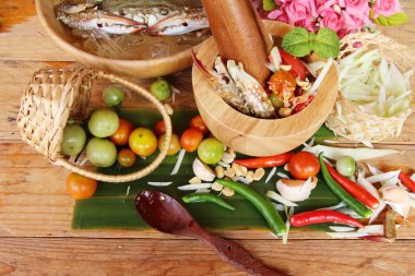 Baharatlı papaya salatası Yengeç lezzetlidir