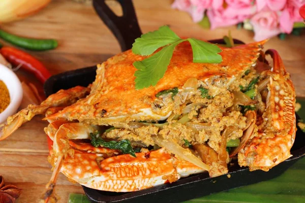 Fried crab with curry powder is delicious — Stock Photo, Image