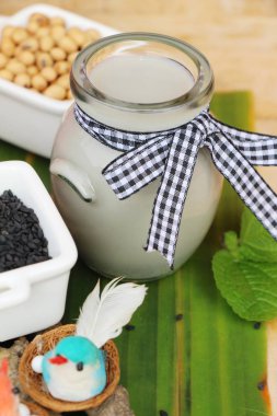 Soya Fasulye sütü karıştırın siyah susam lezzetli