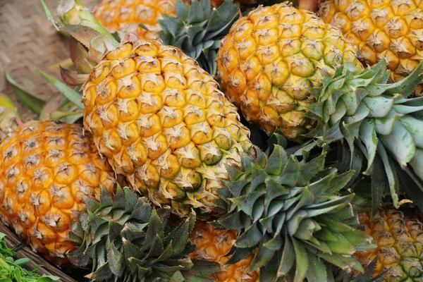 Fresh pineapple is delicious in street food — Stock Photo, Image