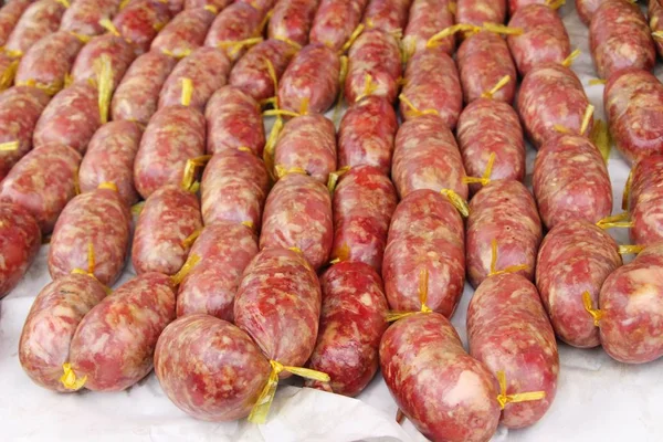 Salsicha ásia para cozinhar no mercado — Fotografia de Stock