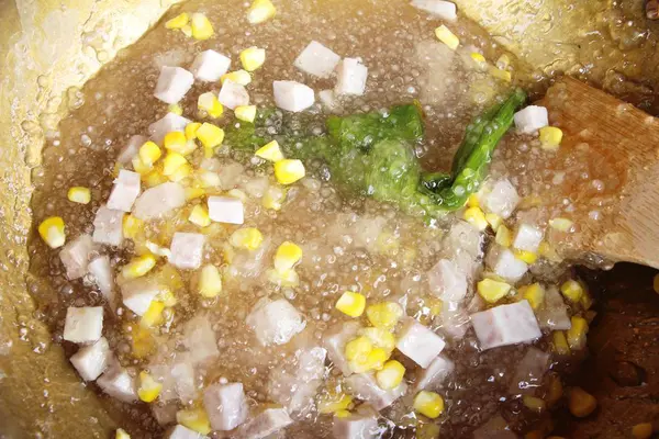 Making sago dessert with coconut milk ,Thai dessert — Stock Photo, Image