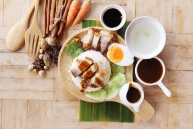 yemek lezzetli pirinç gevrek domuz