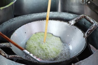 Derin kızarmış pirinç unu pandan lezzet, Tay pancak