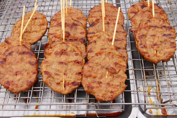 Kavrulmuş domuz sokak gıda lezzetlidir — Stok fotoğraf