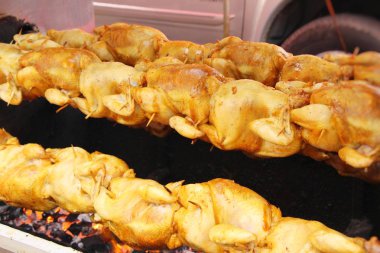 Tavuk döner sokak gıda lezzetlidir