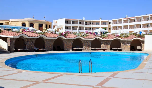 Πισίνα Θέρετρο Στο Marsa Alam Egypt — Φωτογραφία Αρχείου