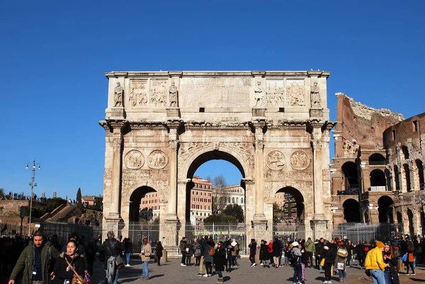Boog Van Constantijn Vele Toeristen December 2020 Rome Italië — Stockfoto