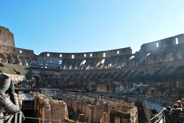 Interno Del Colosseo Colosseo Una Delle Attrazioni Turistiche Più Popolari — Foto Stock