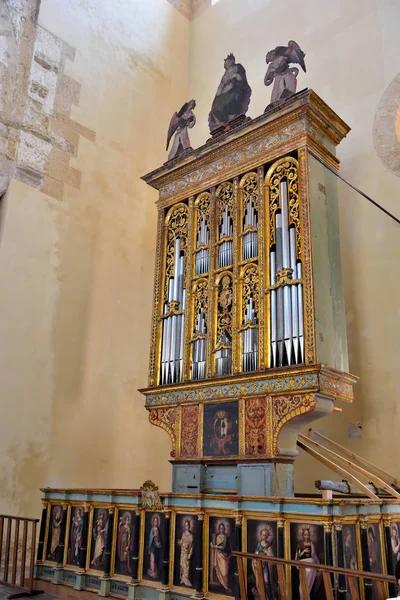 拜占庭阿拉伯 诺曼风格的内部大教堂2019年9月28日意大利塞法卢 — 图库照片