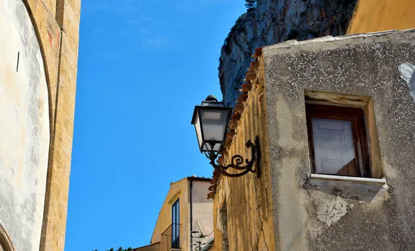 Historische Gebäude Hinter Der Kathedrale Von Cefalu Sizilien Italien — Stockfoto