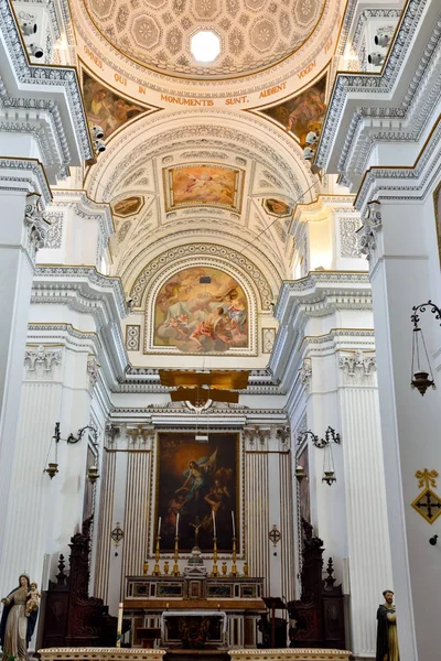 Wewnątrz Kościoła San Martino Została Założona Przez Hrabiego Ruggiero 300 — Zdjęcie stockowe