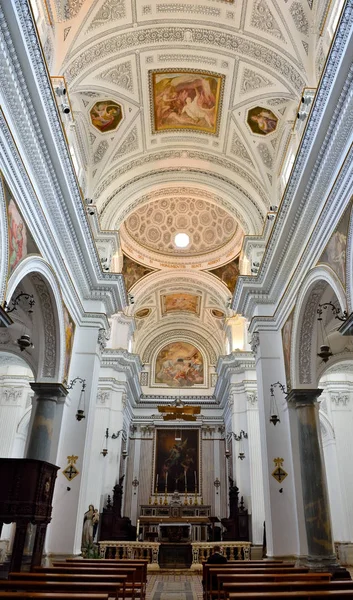 Uvnitř Kostela San Martino Byl Založen Hrabětem Ruggierem Gotickém Slohu — Stock fotografie