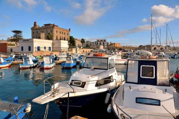 Hajók Halászhajók Kikötőben Szigeten Sze 2019 Favignana Szicília Olaszország — Stock Fotó
