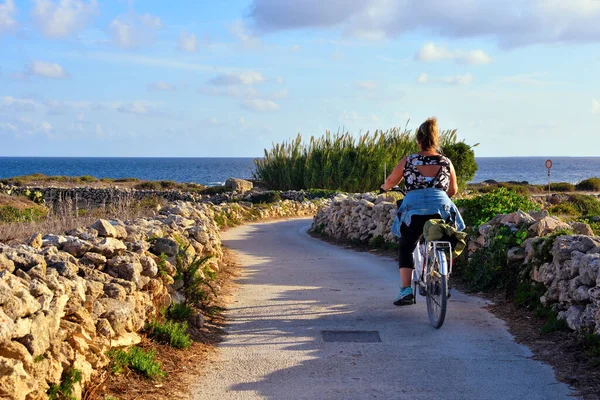Trapani ilinin Favignana adası Sicilya İtalya