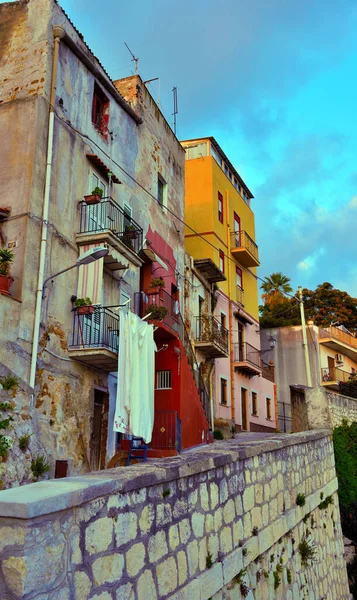 Caratteristiche Case Color Pastello Vicino Porto Sciacca Sicilia Italia — Foto Stock