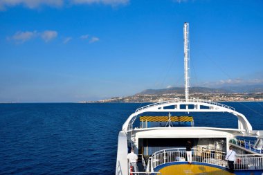 Villa San Giovanni İtalya feribotundan manzara