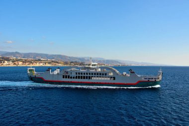 Villa San Giovanni İtalya feribotundan manzara