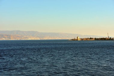 Messina Sicilya İtalya feribotundan görüntü