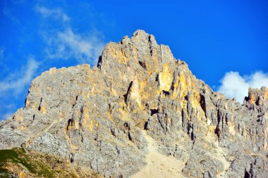 Dolomitler, İtalya 'da Latemar (obereggen) dağı