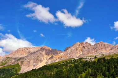 Dolomitler, İtalya 'da Latemar (obereggen) dağı