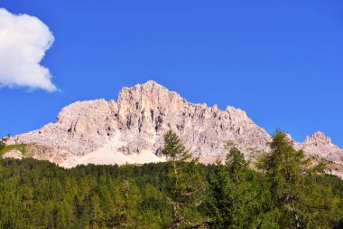 Dolomitler, İtalya 'da Latemar (obereggen) dağı