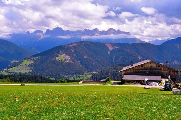 Panorama Nova Ponente Alto Adige Itália — Fotografia de Stock