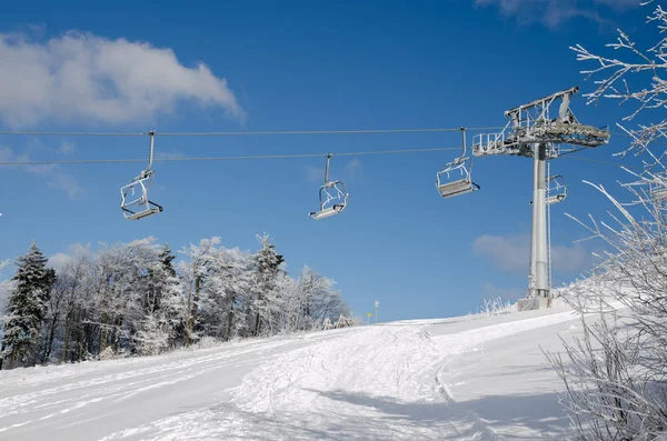 Kabelbaan in wintertijd — Stockfoto