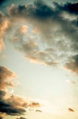 güzel gökyüzü bulutlar