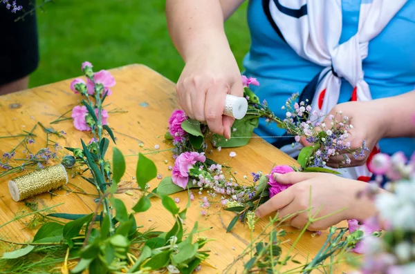 Bunte getrocknete Blumen — Stockfoto