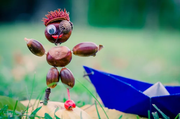 Chestnut pirate figure — Stock Photo, Image