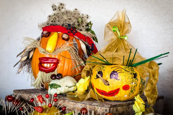 fantezi ile yapılan korkunç halloween kabaklar