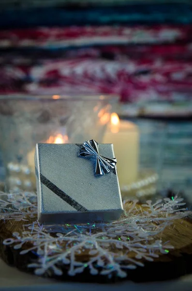 Prata Natal caixa de presente — Fotografia de Stock