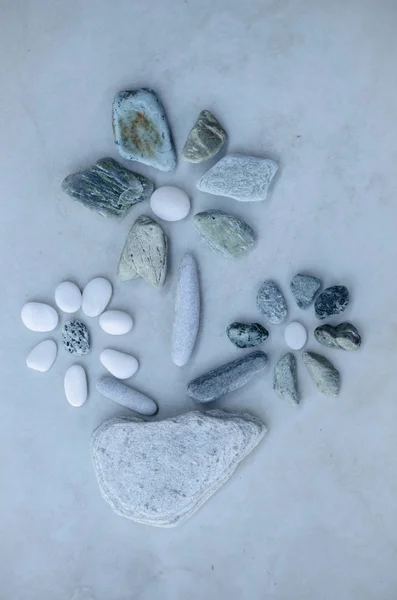 Bunch Flowers Made Out Rocky Pebbles — Stock Photo, Image
