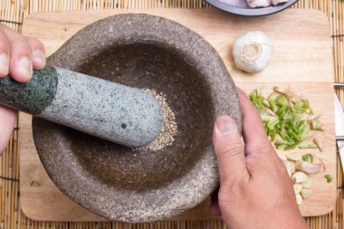 Şef Lirası biber harç üzerinde