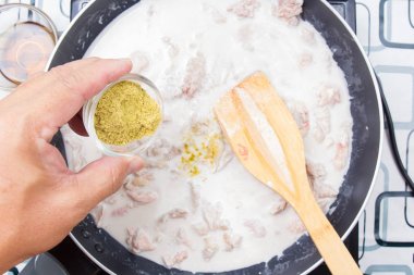 Yemek pişirmek için Şef yeşil köri tozu