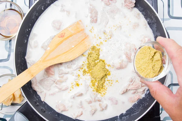 Polvo de curry verde para cocinar — Foto de Stock