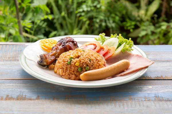 Fried Rice Thai Style Served Grilled Chicken Saucesage Ham Fried — Stock Photo, Image