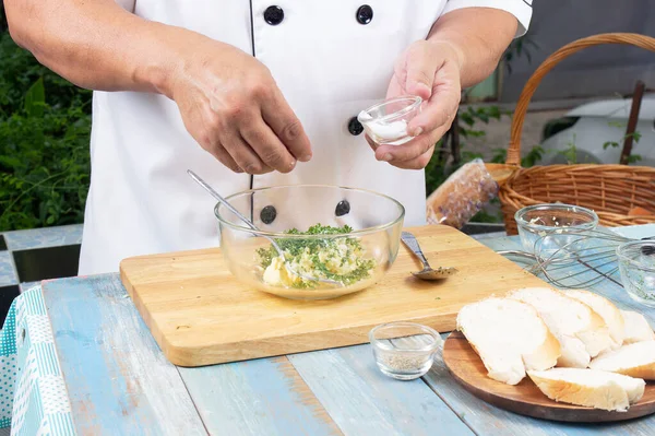 Chef Putting Salt Bowl Cook Garlic Bread Cooking Garlic Bread — Stock Photo, Image