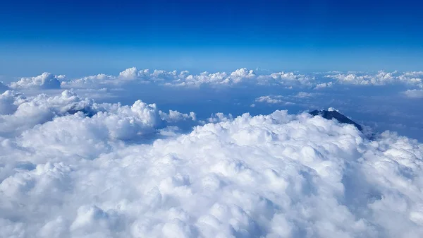 Merapi hora formulář na obloze Stock Fotografie