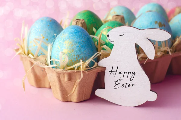 Paskalya geçmişi. Mutlu Paskalyalar. Yumurta ve tavşan.