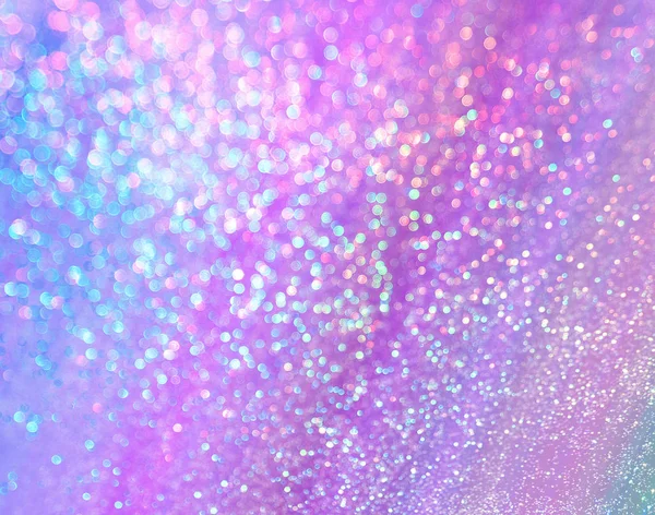 紫罗兰背景与闪亮的水滴 — 图库照片