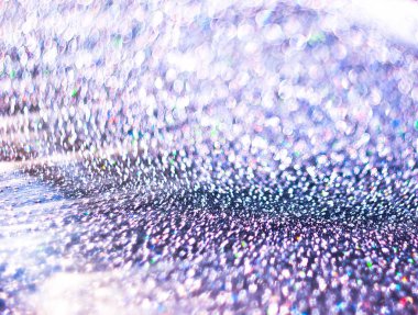 Parlayan su damlaları ile mavi arka plan 