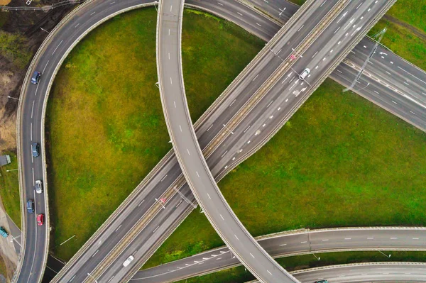 Letecký Pohled Křižovatkách Městské Dálnice Vozidla Jezdní Silnici — Stock fotografie