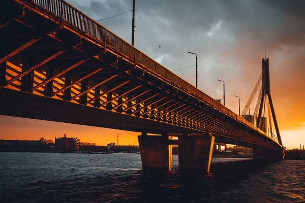 Pont Vansu Riga Pont Haubans Traverse Rivière Daugava Dans Temps — Photo