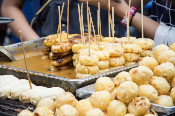 Batata a la parrilla, postre tailandés — Foto de Stock